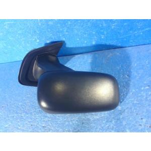 デリカＤ5 DBA-CV2W その他 外装部品 M 8人 4J11  X37   7634A009