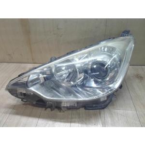 アクア DAA-NHP10 左 ヘッド ランプ ライト 1F7 52-244 81150-52E60  