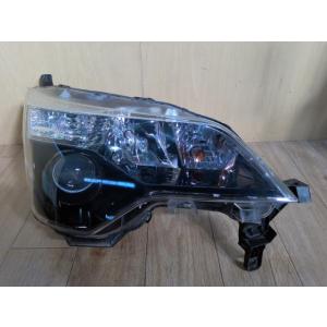 スペイド NCP141 　右ヘッドライト G 1NZ-FE  4U3 コイト 52-261,【ヘッド...