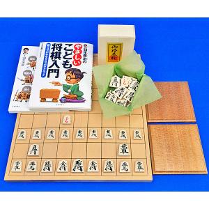 木製将棋入門セット と金(折将棋盤新桂5号・樺材...の商品画像