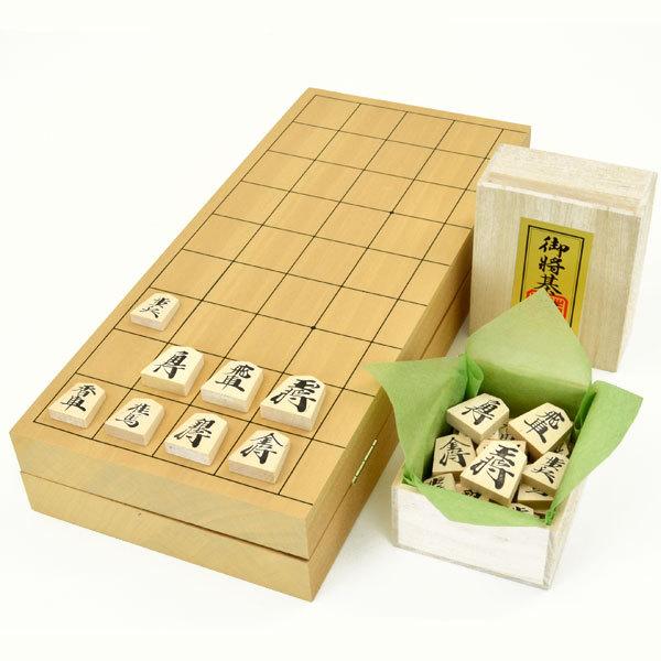 将棋セット　新桂10号折将棋盤セット(木製将棋駒優良押し駒) ※不織布付き【囲碁将棋専門店の将碁屋】