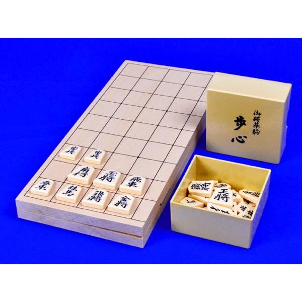 木製将棋セット　新桂5号折将棋盤セット(プラ将棋駒歩心)