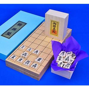 将棋セット　新桂6号折将棋盤セット(木製将棋駒白椿上彫)【囲碁将棋専門店の将碁屋】