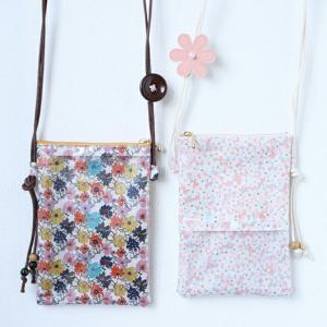 リバティプリント【ラミネート加工生地】で作る◎「...の商品画像