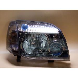 エクストレイル コーティング済 LDA-DNT31 右ヘッドランプ/ヘッド  