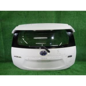 トヨタ アクア NHP10 バックドア・リアゲート S アサヒ M2L2 67005  