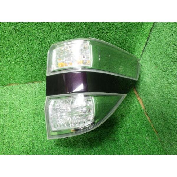 ヴェルファイア ANH25W 右テールランプ・テールライト 2.4V   コイト 58-28 815...