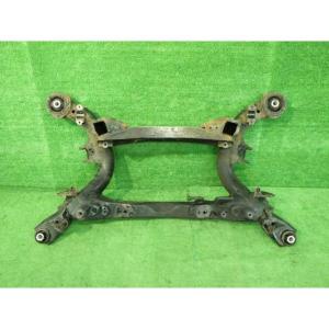クラウンマジェスタ UZS187 フロントメンバー C 4WD 51100-30670 062 トヨタ（TOYOTA） クラウンマジェスタ UZS187 フロントメンバー C 4WD