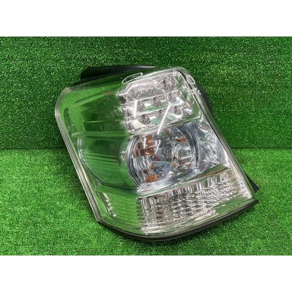 SAI AZK10 左テールランプ・テールライト S LEDエディション コイト 75-12 815...