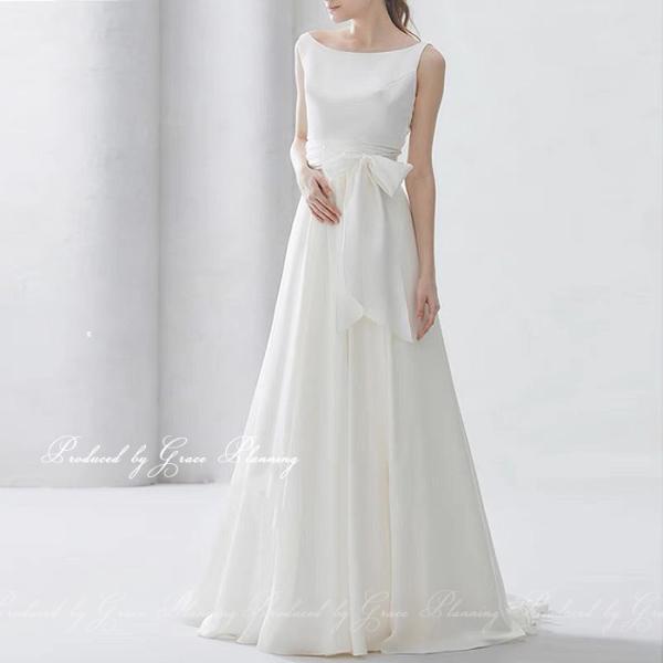 ウエディングドレス  ウェディングドレス 白 Aライン 大きなリボン付き 取り外し可 背中ファスナー...