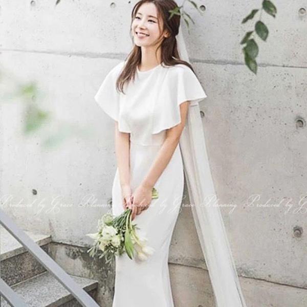 ウエディングドレス 結婚式 フリル袖 半袖 ソフトマーメイド　ウェディングドレス 白  ワンピース ...