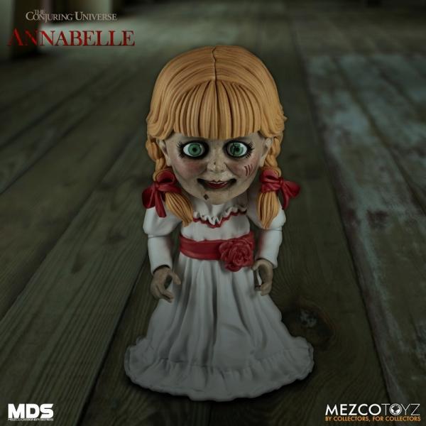 アナベル 死霊館の人形 アナベル MDS メズコデザイナーシリーズ 6インチ アクションフィギュア