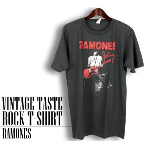 ヴィンテージロックTシャツ RAMONES ラモーンズ Johnny Ramone 赤ギター Mサイズ Lサイズ 黒色｜t-link