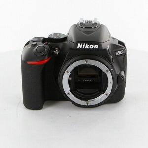 Nikon デジタル一眼レフカメラ D5600 18-55 VR レンズキット UKモデル 正規品｜t-mall-tfn