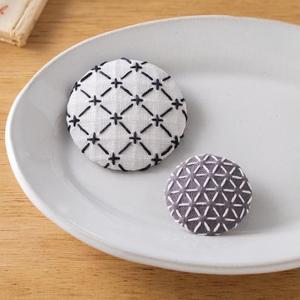 刺し子 キット Lecien ルシアン コスモ hidamari 刺し子のブローチセット モノトーン 98959