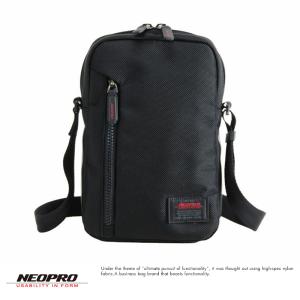 斜めがけバッグ メンズ 小さめ NEOPRO RED 縦型 薄マチ ミニショルダーバック 軽量 ナイロン 小型 おしゃれ かっこいい｜t-style