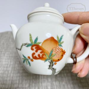 ♦中国？台湾 陸羽造 扁壺形 茶壺 茶道具 煎茶道具 茶器 急須 骨董品 ♢中国？台湾 陸羽造 扁壺形 茶壺 茶道具 煎茶道具 茶器 急須 骨董品