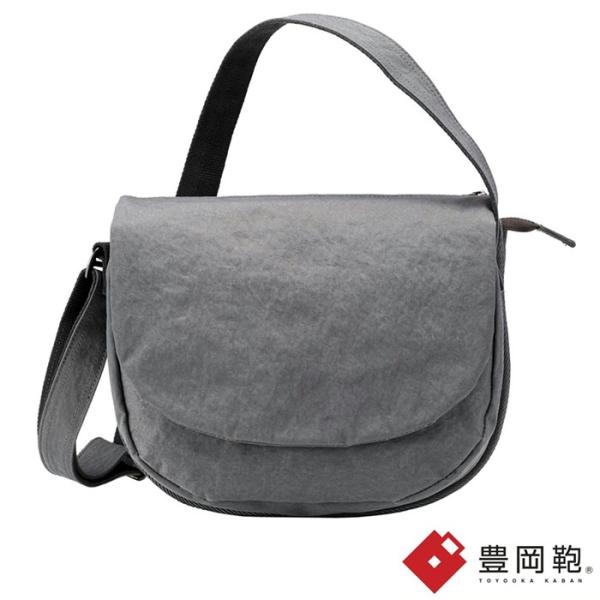豊岡鞄 つつむ S3900 グレー TUTUMU Flap 送料無料 TUTUMU ショルダーバッグ...