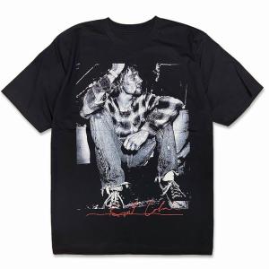 カート・コバーン Kurt Cobain ニルヴァーナ NIRVANA バックプリント Tシャツ