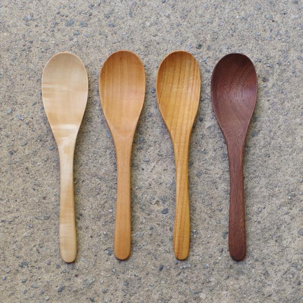 erakko 木のスプーン（中） 4種類 エラッコ 柴田漆工房 カトラリー キャンプ用品 ギフト プ...