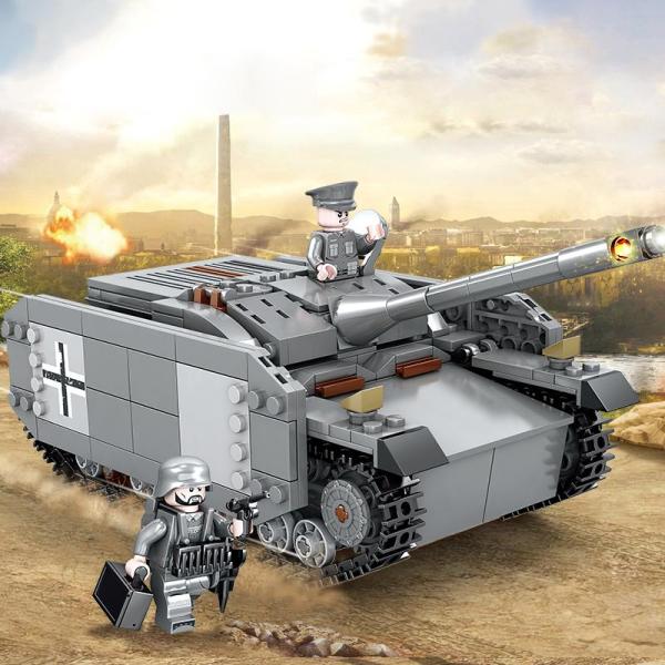 ブロック互換 レゴ 互換品 レゴミリタリー戦車 ドイツ IV号駆逐戦車 J型 ミニフィグとライト付き...