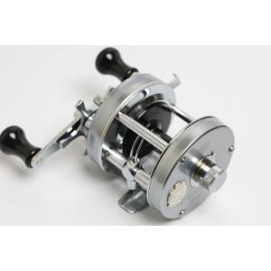 Abu Garcia（アブガルシア） アンバサダー 4600C 赤ベロ パワー