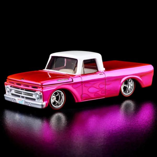 Hot Wheels RLC Exclusive Pink Edition 1962 Ford F1...