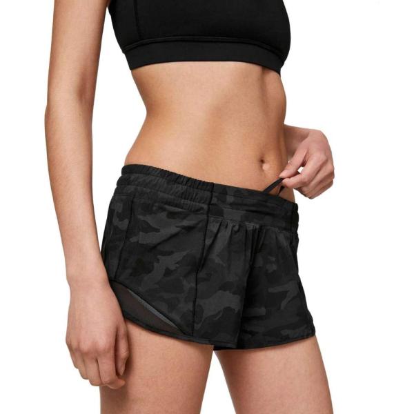 LULULEMON Hotty Hot Short II 2.5&quot; (Incognito Camo ...