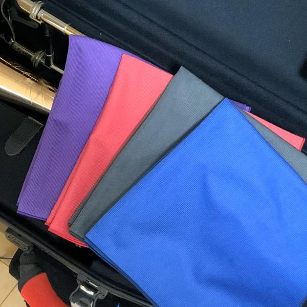 楽器用　マイクロファイバークロス 45cm×45cm　ちょっと大きめ　送料無料