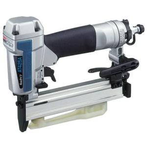 マキタ（makita） 常圧軽天タッカ AT422CA〔ステープル長22mm/幅4mm 
