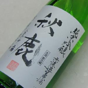 秋鹿　純米吟醸　無濾過生原酒　辛口　1800ml　秋鹿酒造
