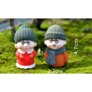 ミニ人形 ニット帽子おじいさんおばあさん 2体 ウェルカム テラリウム 水耕栽培 フィギュア ミニ人形 ドールハウス テラリウム コケリウム ジオラマ
