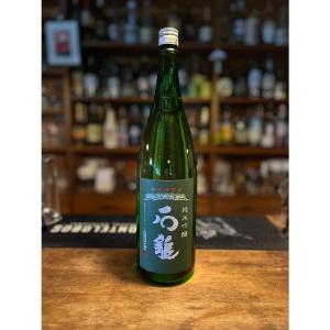 石鎚 純米吟醸 緑ラベル 1800ml 瓶詰月2025.10.