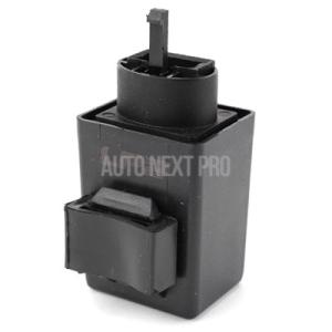 【並行輸入品】車信号リレー ホンダ vt700c vt800c shador vf750c/c2/c...