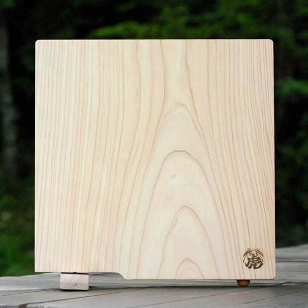 （土佐龍×竹虎）四万十ひのき自立型スタンドまな板（小） 竹虎オリジナル横置き型 池龍昇さん厳選 抗菌...