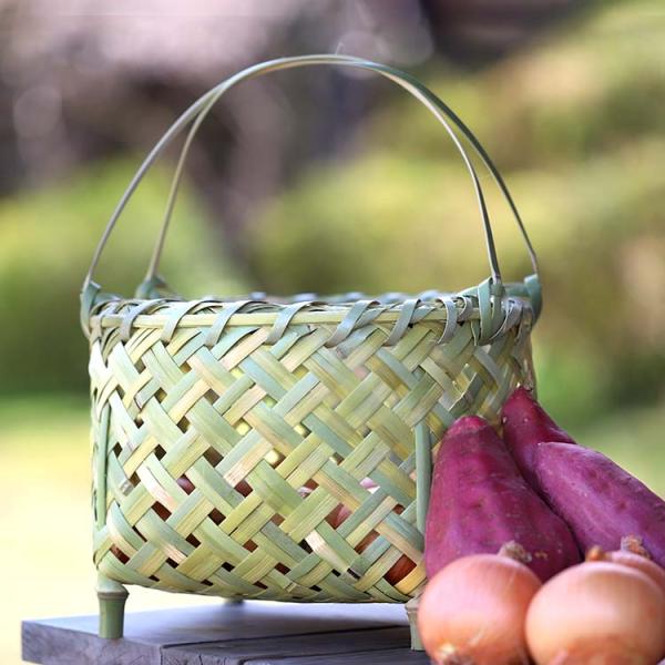 手付き四ツ目籠丸足付き（野菜ストッカー） キッチン収納 やさい保存 竹製 竹かご 自然素材