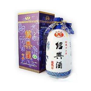 南都酒造所 億万長蛇 ハブ入りハブ酒 35度 800ml 数量限定 : お酒の卸