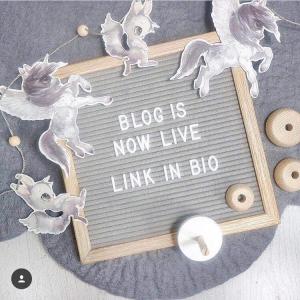 ウッド製レターボード 看板 文字パーツ付き サイズ25*25*4cm