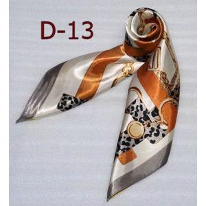 カラフル艶やかなシルク調スカーフ　シルクロードの起点からの贈り物