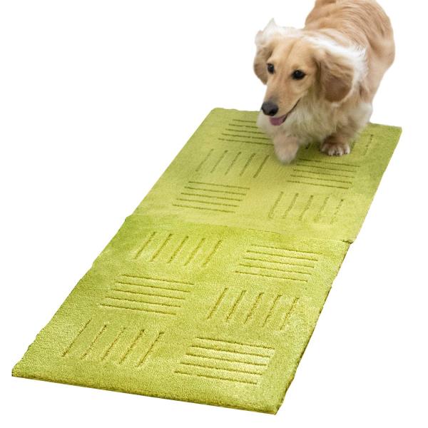 オカ タイルカーペット グリーン 約45cm×60cm(2枚入り) ピタプラスPET (ジョイント ...