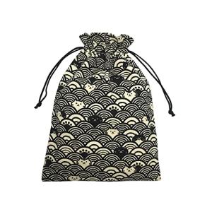 巾着 御朱印帳入れ 日本製 小物入れ 裏地付 猫柄 和雑貨 和柄 巾着袋 ki-155 (02 青海波ネコ 黒)