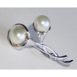 パール ブローチ シルバー製 伊勢志摩産 あこや本真珠 大珠3個付