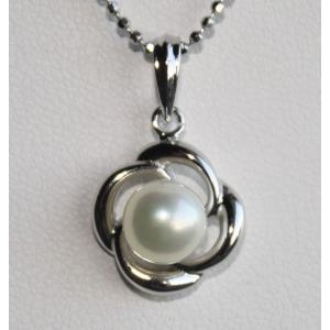 トーカティブ バンケット スワロフスキー ネックレス 美品 talkative トーカティブ バンケット スワロフスキー