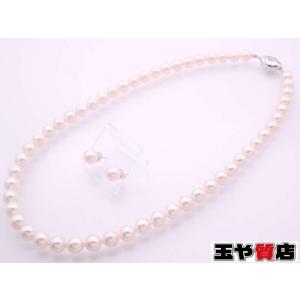 ダイヤ0.05ct デザイン タイタック K14WG ホワイトゴールド : 親切な