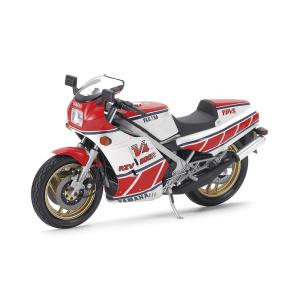 模型・プラモデル 【】タミヤ 1/12 オートバイシリーズ CBR1100XX cm3dmju