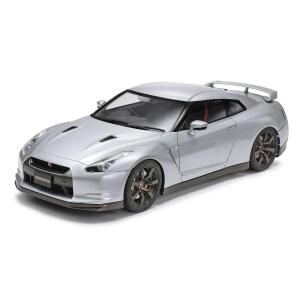 タミヤ（24300）1/24 NISSAN GT-R