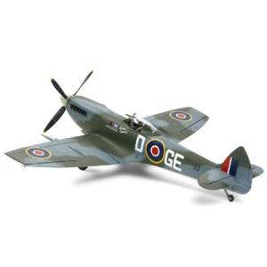 タミヤ（60321）1/32 スーパーマリン スピットファイアMk.XVIe