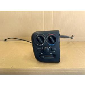 NV100クリッパー DR17V エアコンスイッチパネル マニュアルエアコン