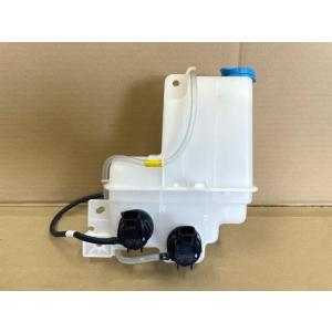 NV100クリッパー DR17V ウォッシャータンク フロントリア用 27481-4A00A