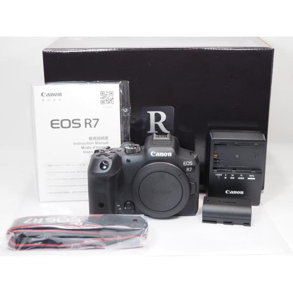 【 美品 】Canon EOS R7 ボディー ミラーレス キヤノン [管CN8226
